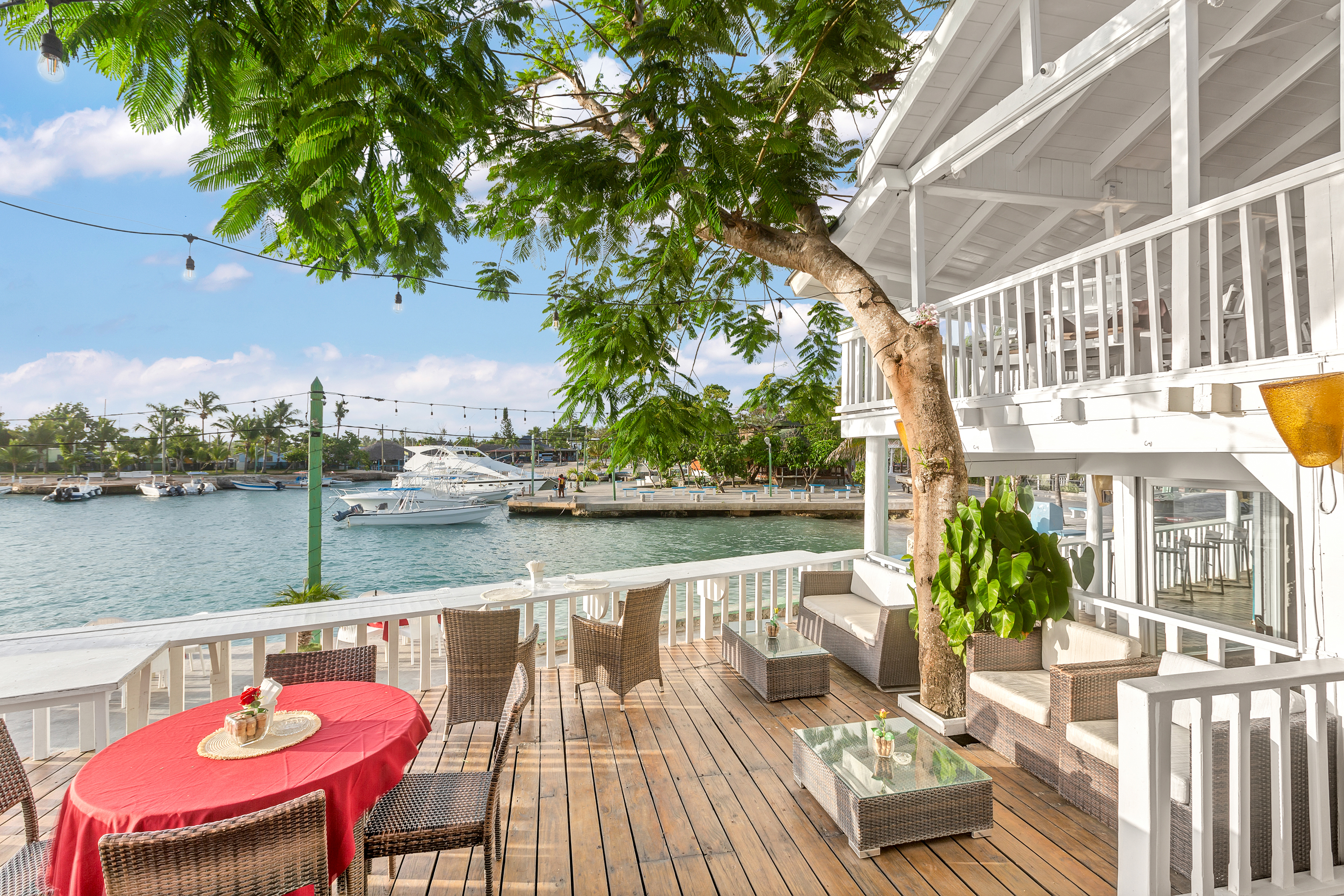 Mare Nuestro — Lounge & Restaurant 2